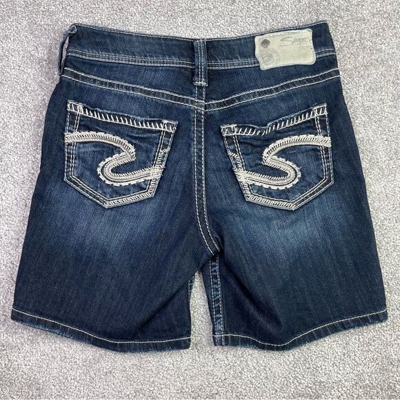 Silver Jeans Suki Mid Shorts Women's 25 Blue Low Rise 6" Inseam Dark Denim - Picture 2 of 9